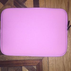 11.5” laptop pouch